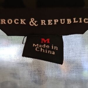 Rock & Republic Elegant Green Animal Print Garment